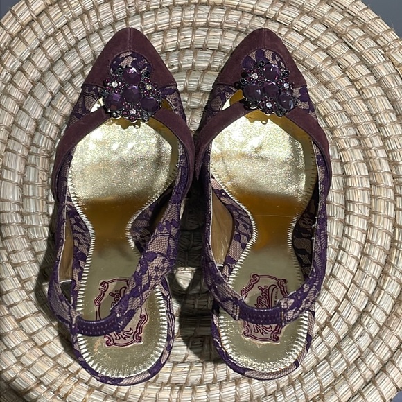 Hale Bob Slingback Pumps - Picture 5 of 12